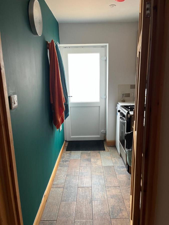 The Dog House Apartment Birkenhead Exterior photo